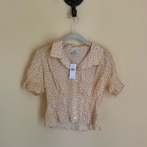 American Eagle Outfitters Floral Button-up Top